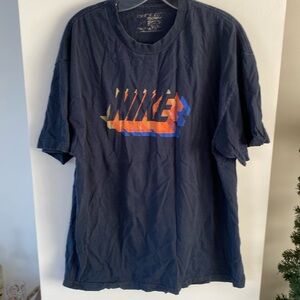 NIKE graphic tee vintage retro